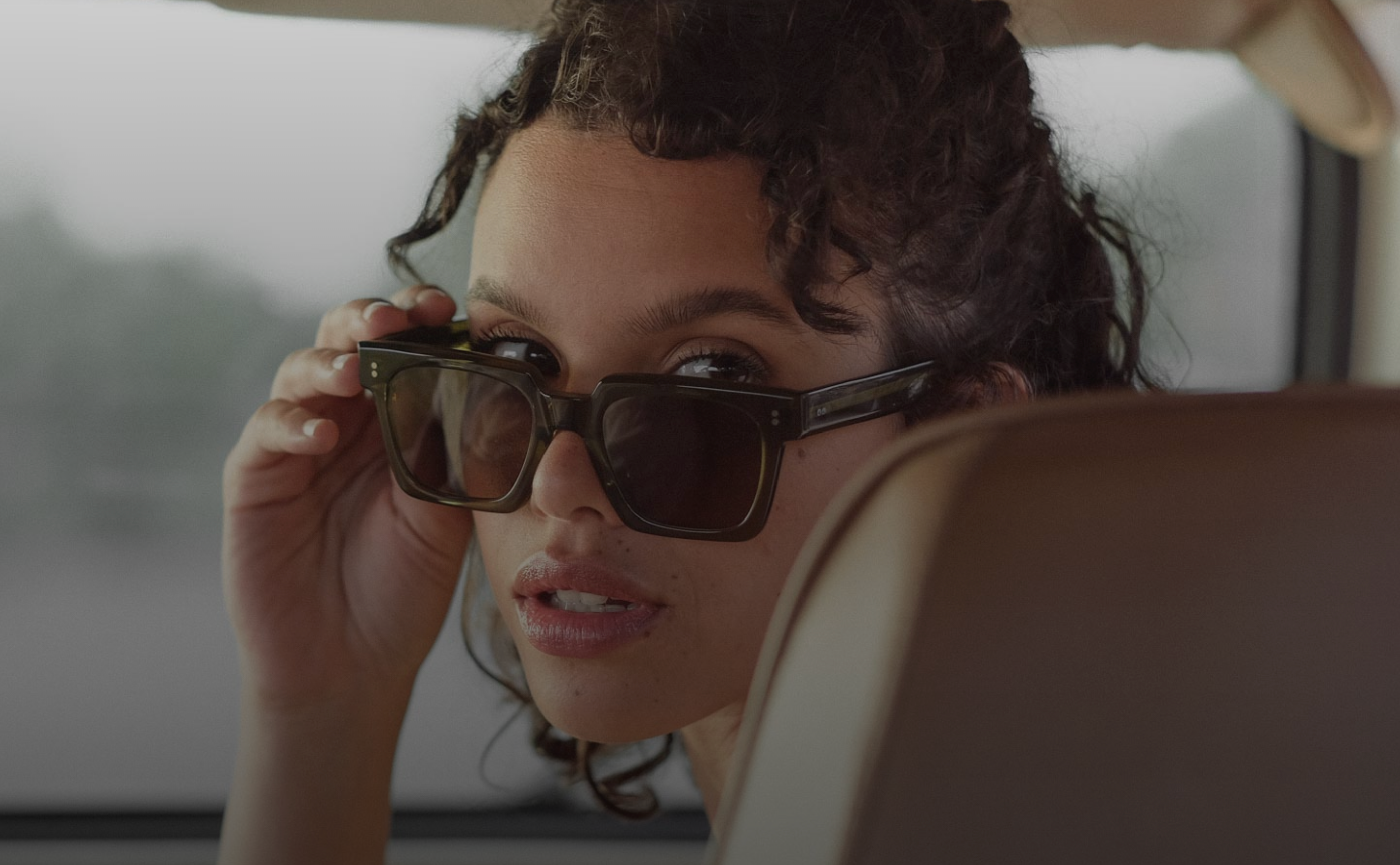Finding the Best Sunglasses to Buy for Your Face Shape
