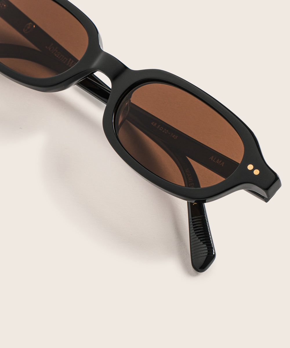johann wolff alma black sunglasses