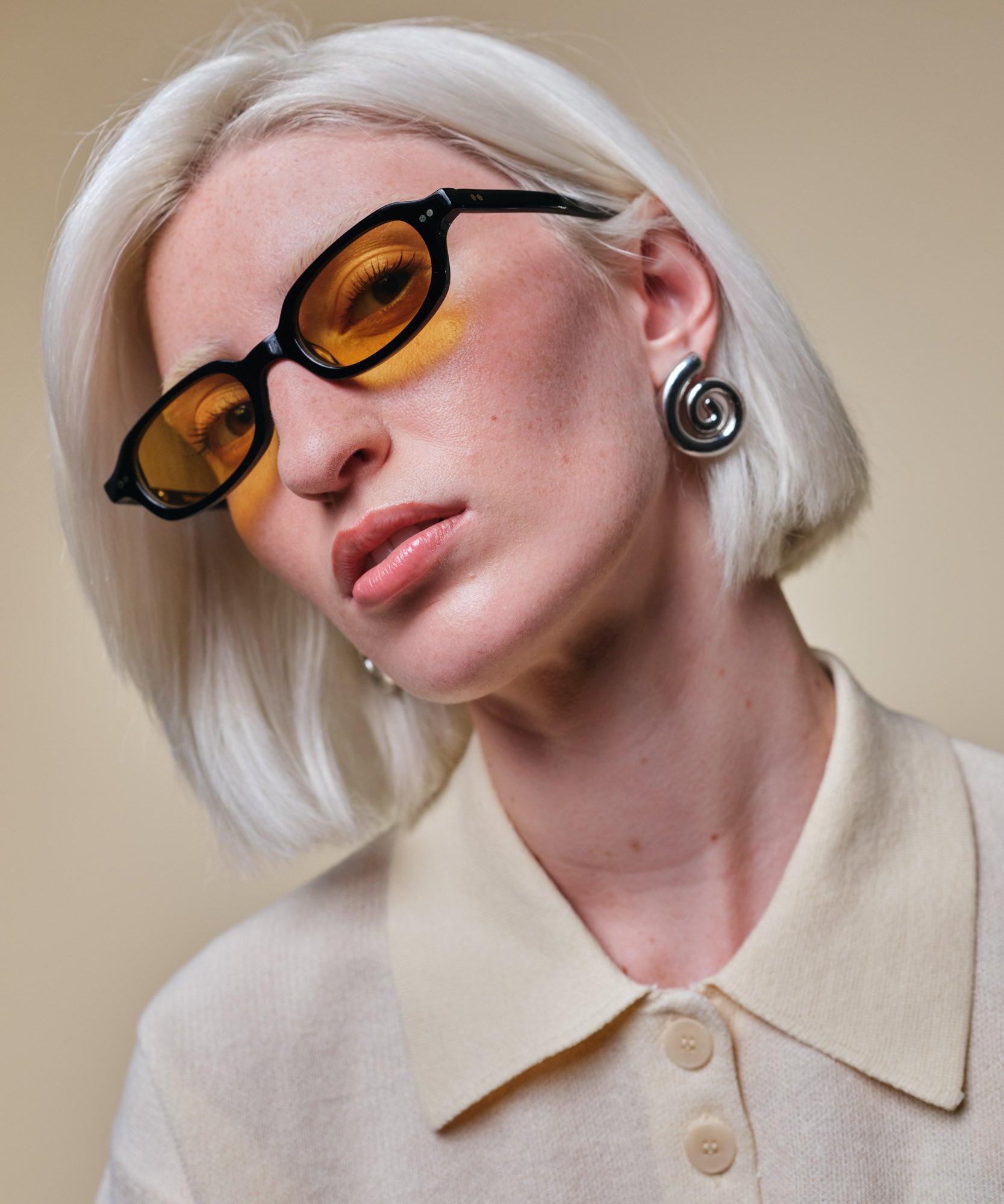 johann wolff alma black light sunglasses