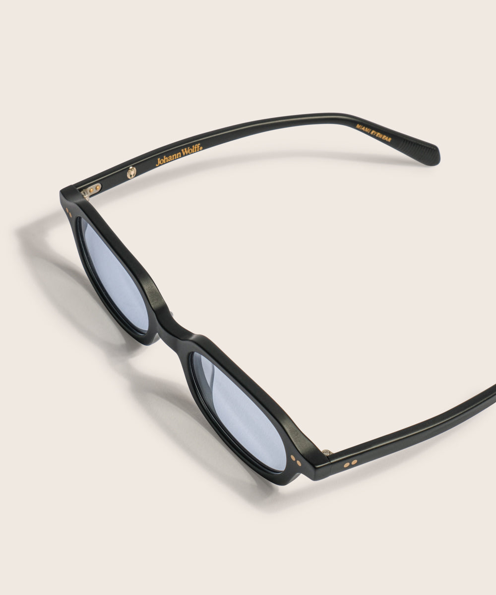 johann wolff alma matte black light sunglasses