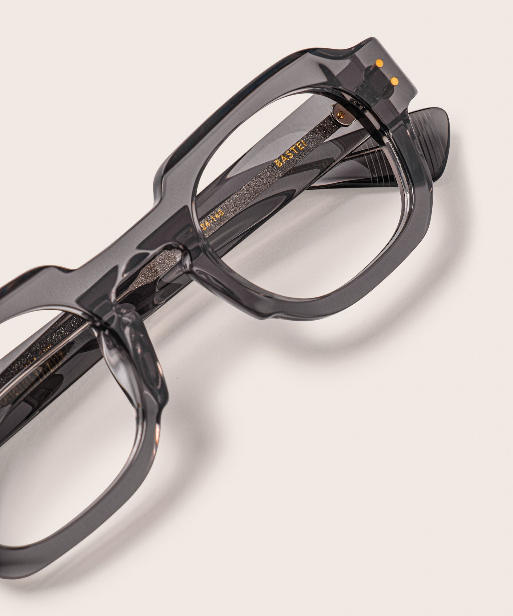 Johann Wolff Bastei Smoke Glasses21