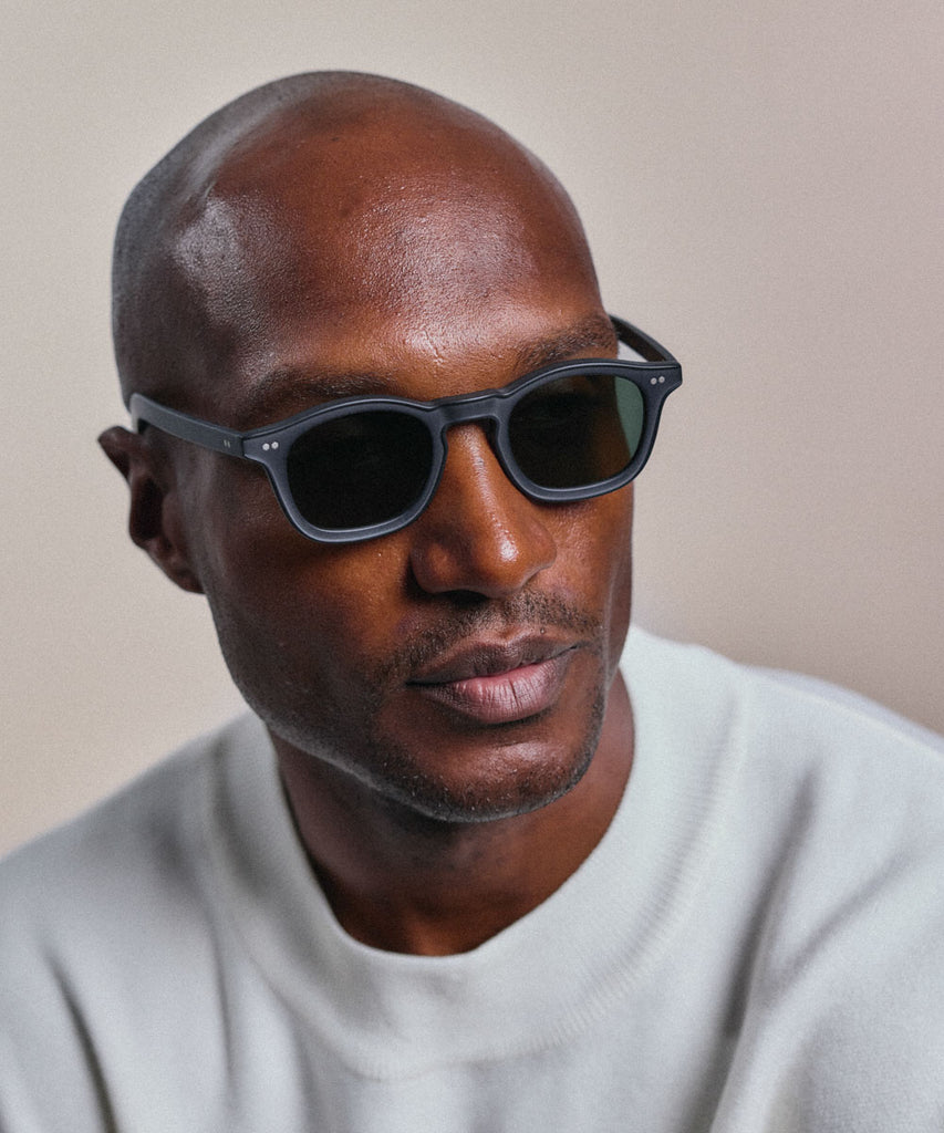 Johann Wolff Carousel Matte Black Sunglasses #color_matte-black