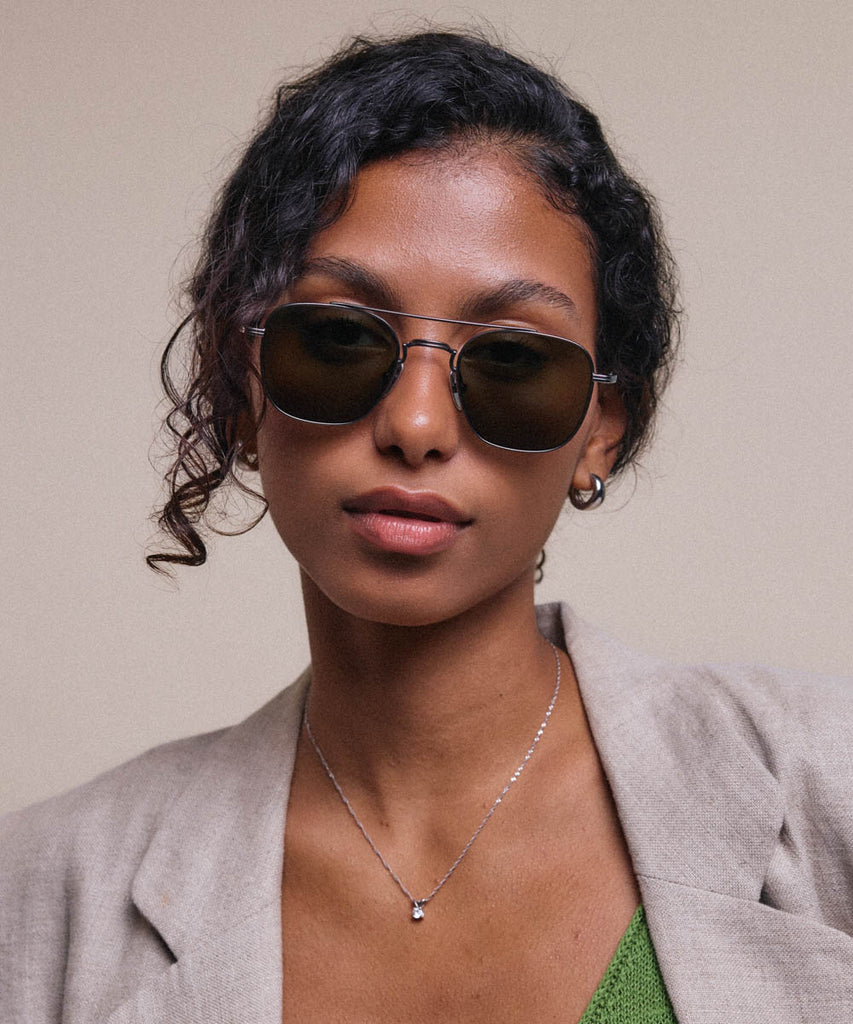 Johann Wolff Flieger Gunmetal Sunglasses #color_gunmetal