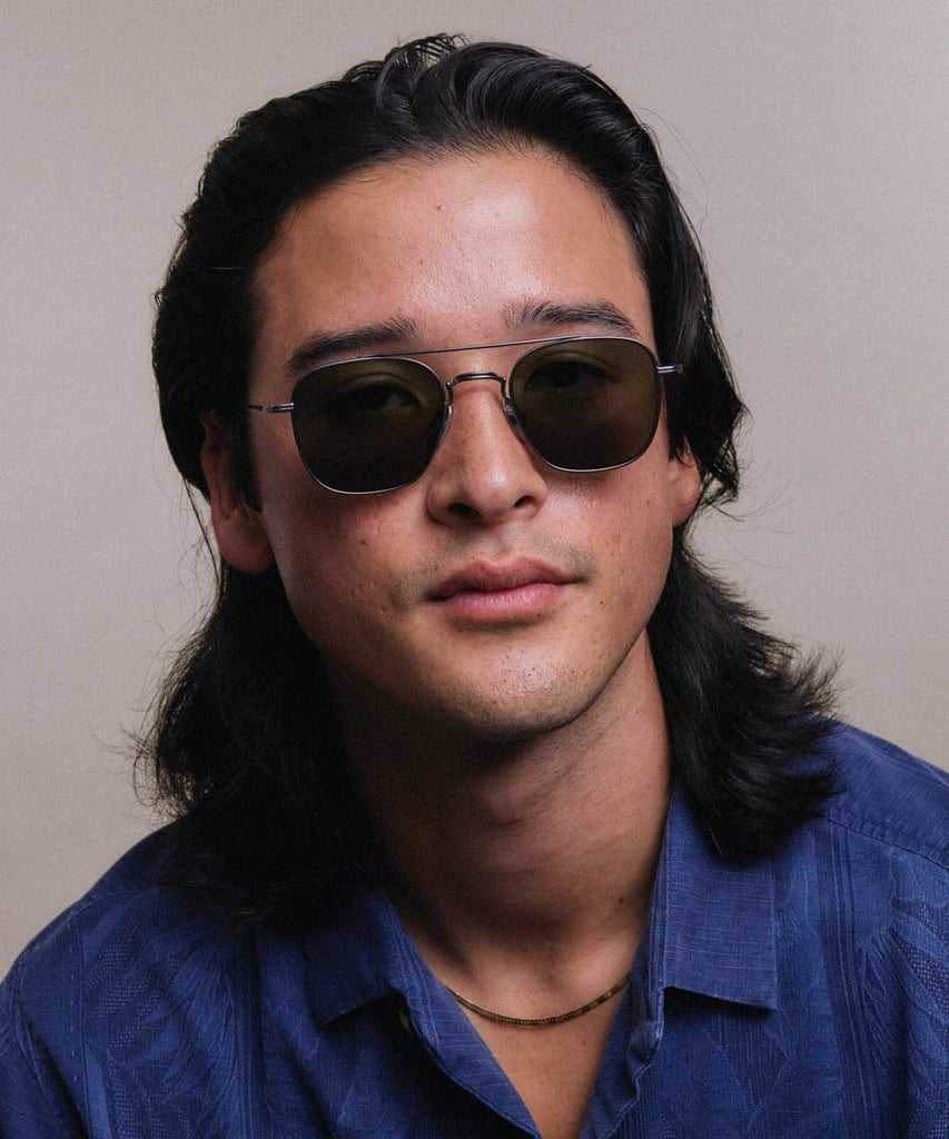 Johann Wolff Flieger Gunmetal Sunglasses #color_gunmetal