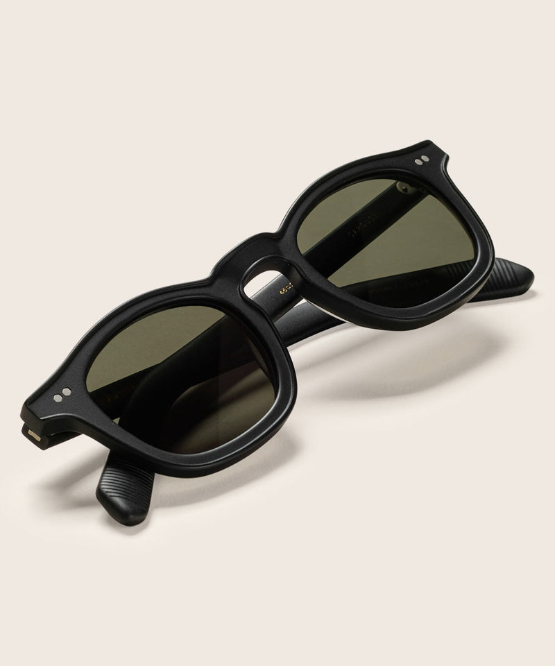Johann Wolff Carousel Black Matte Sunglasses #color_matte-black