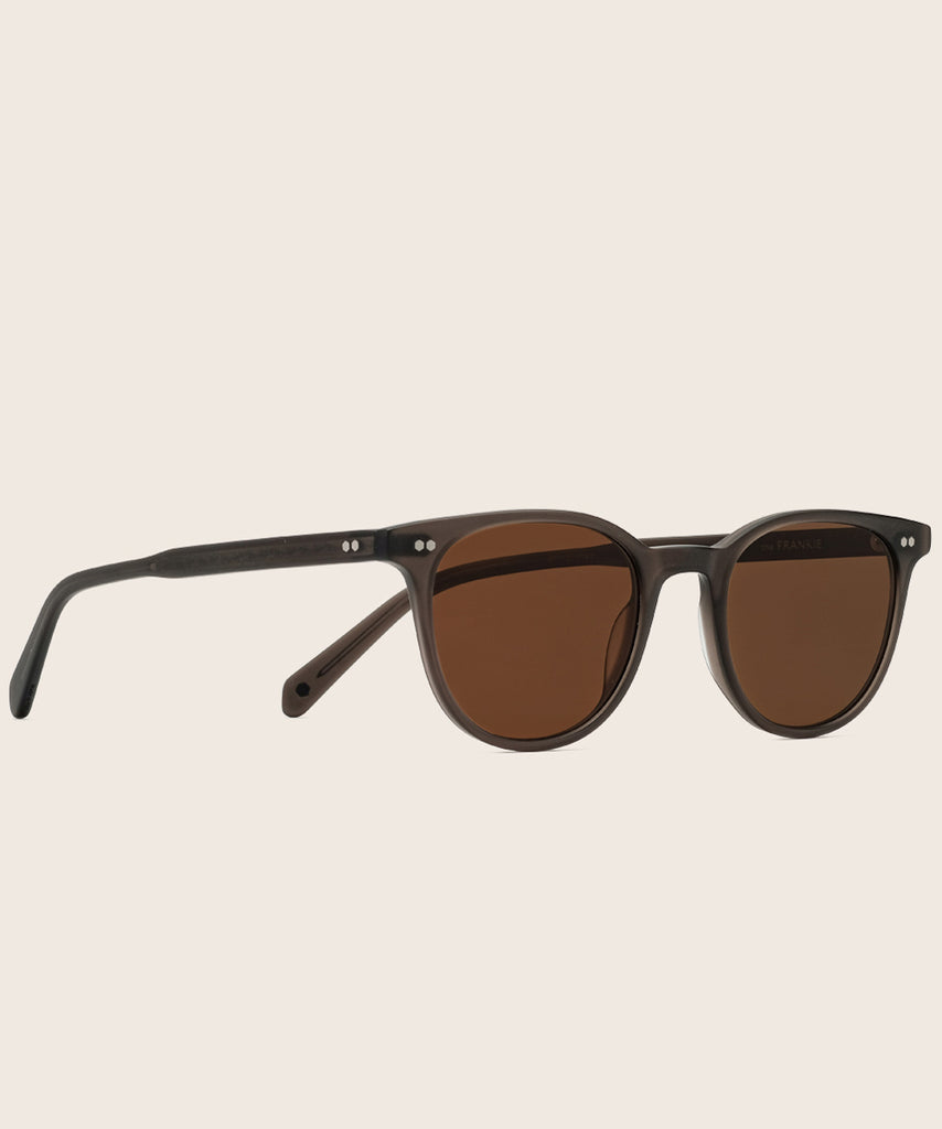 Johann Wolff Frankie Matte Smoke Sunglasses #color_matte-smoke