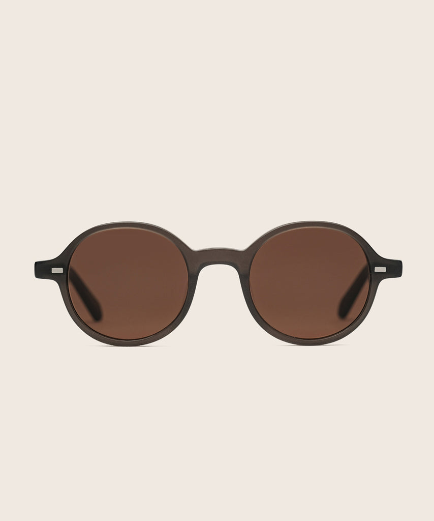Johann Wolff Gatsby Matte Smoke Sunglasses #color_matte-smoke