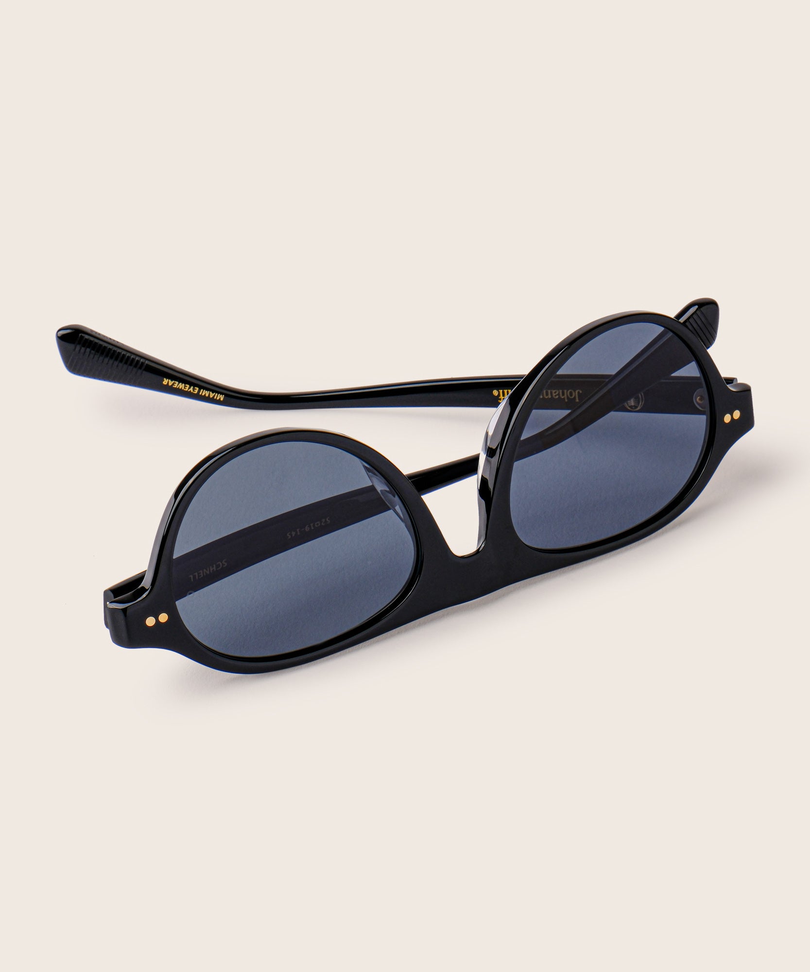 johann wolff schnell black sunglasses 