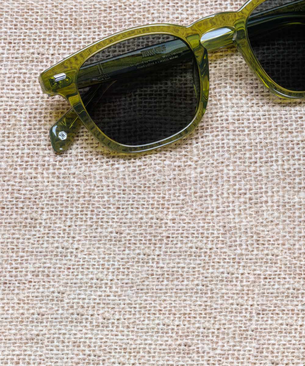 A GOOD BAD INFLUENCE 1ONE SUNGLASSES (2色展開)